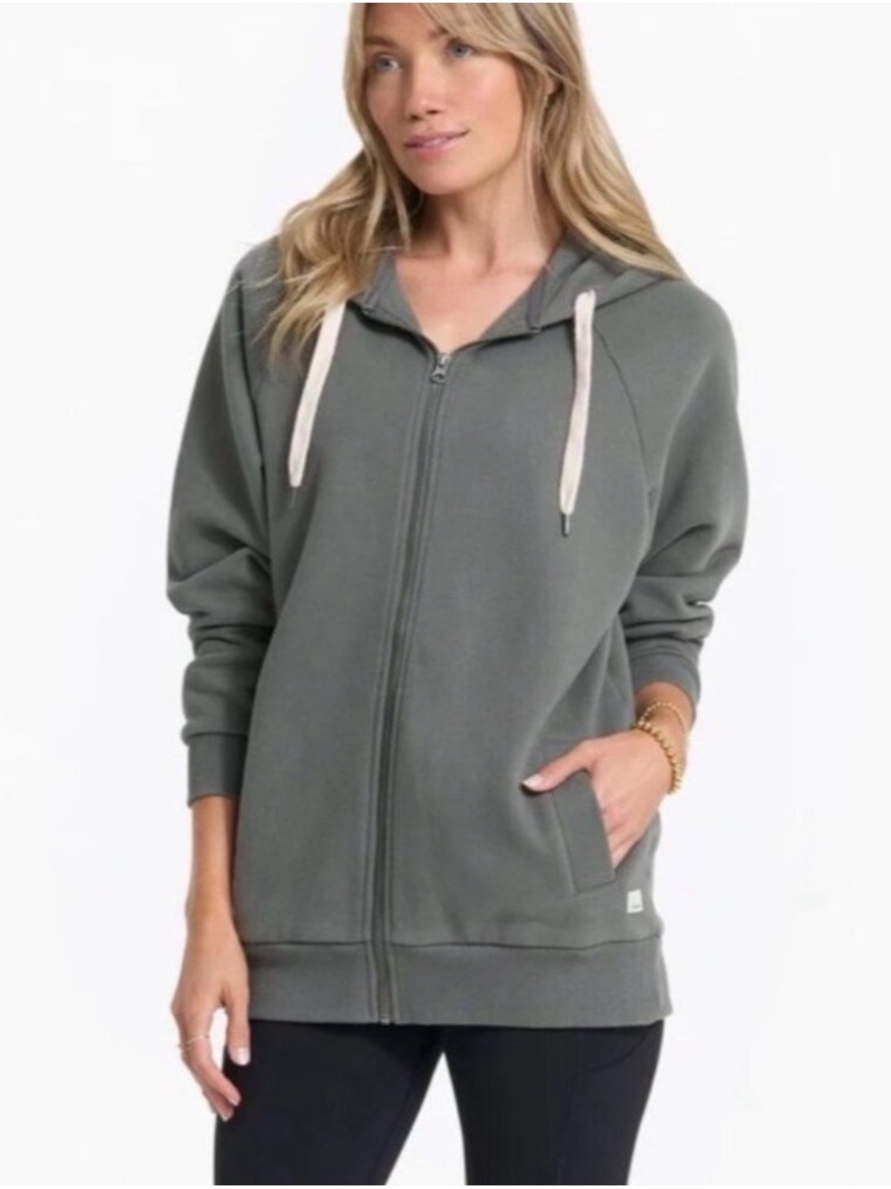 Vuori Full-Zip Hoodie with Drawstring